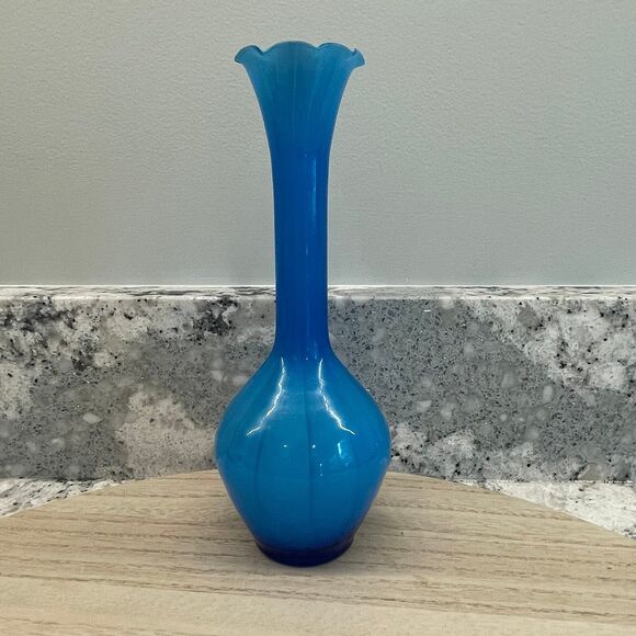 Vintage Slim Neck Skinny Blue White Glass Vase - Picture 1 of 4